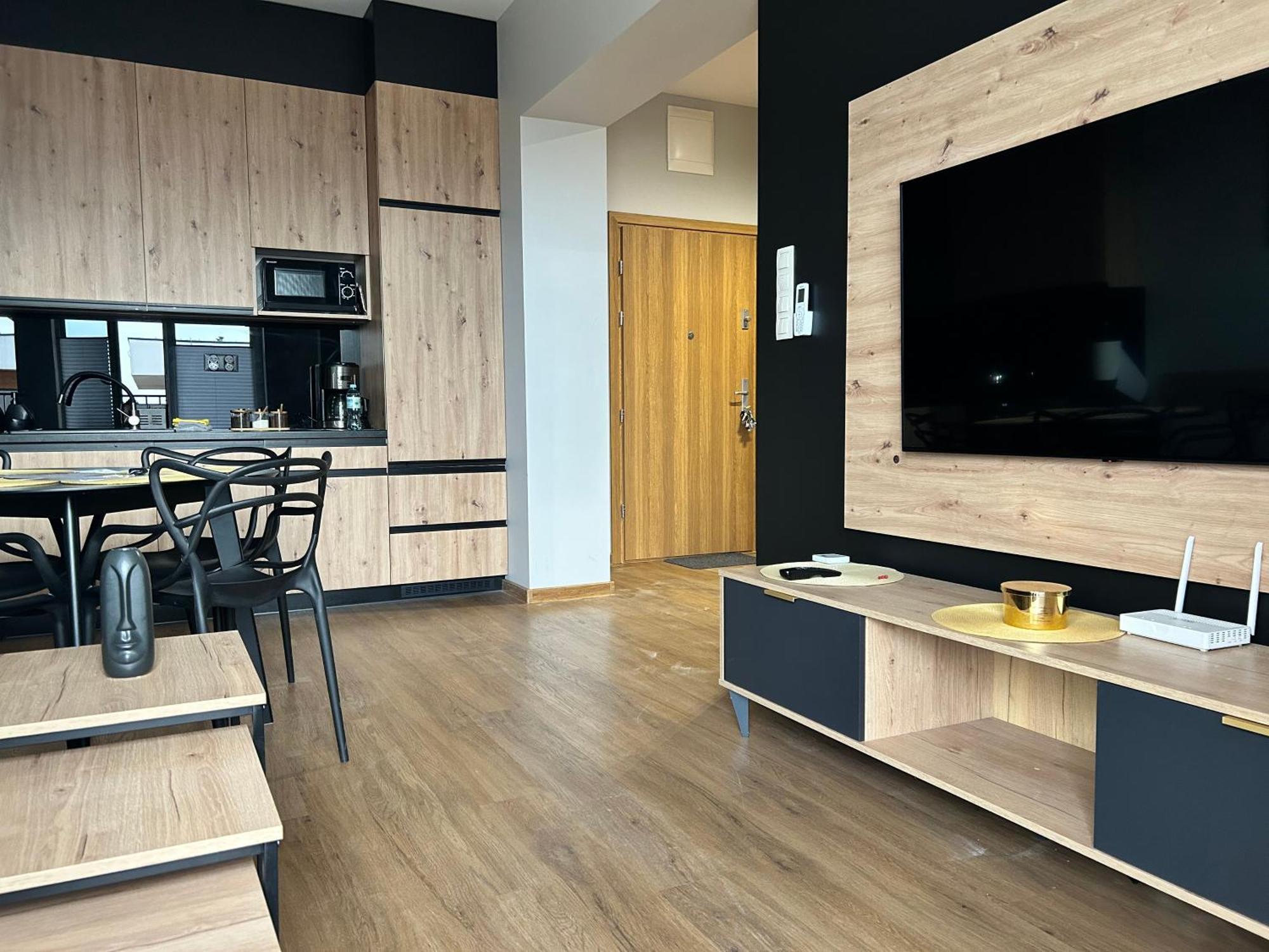 Apartament No82 Yellow Holiday Home Затор Екстериор снимка